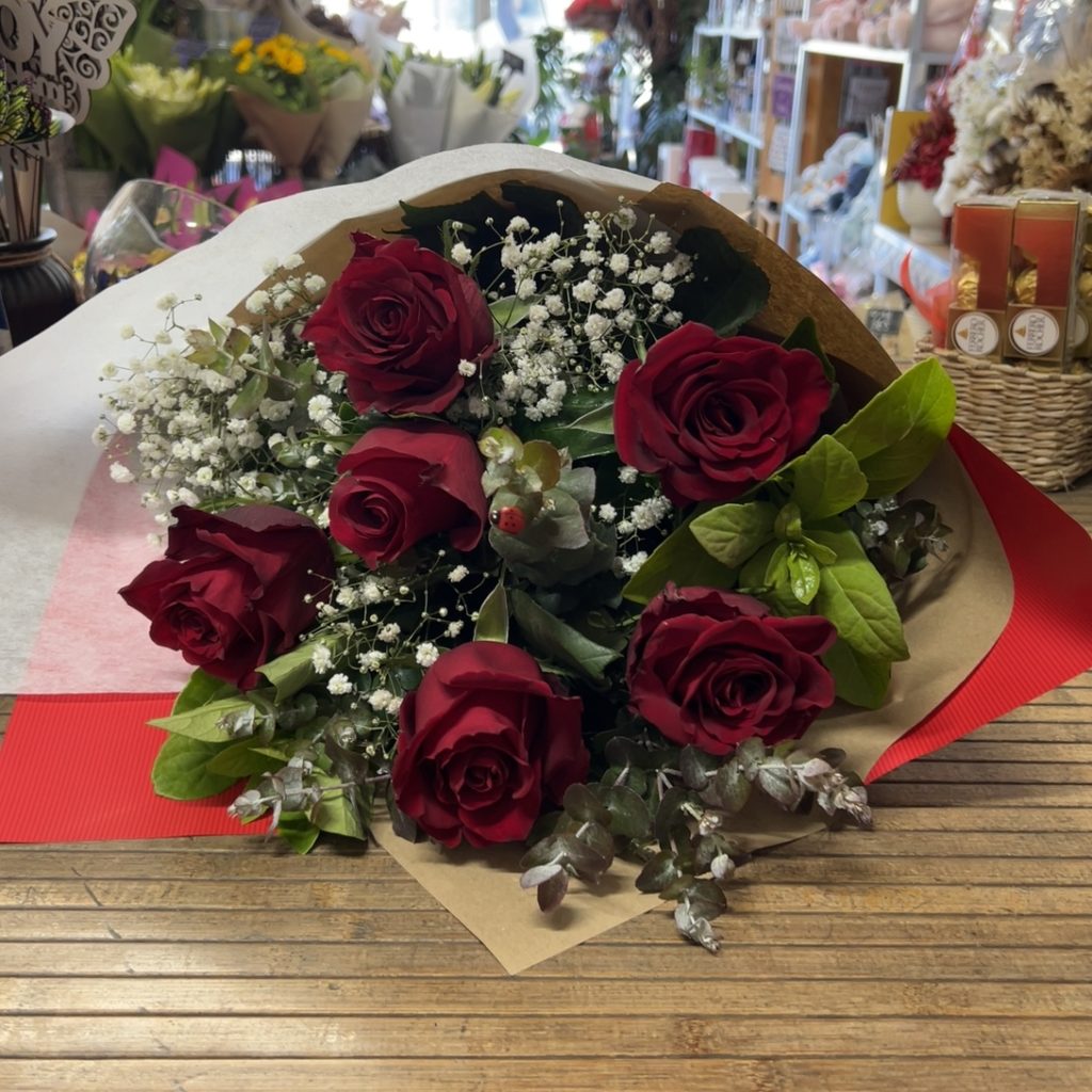 Top Trends in Flower Arrangements: Choosing the Right Style for Every Occasion