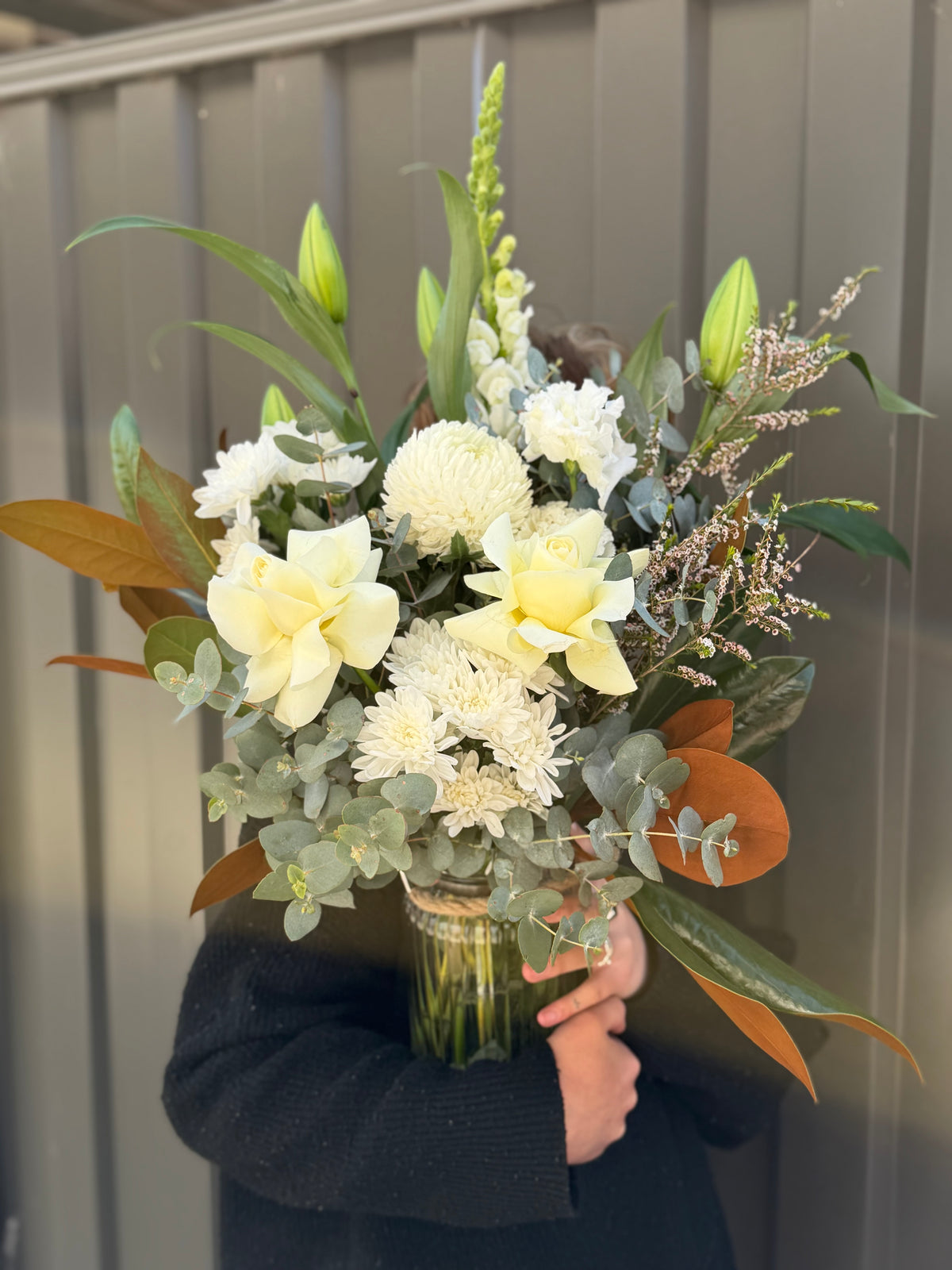 🤍 Soft Ivory Garden vase