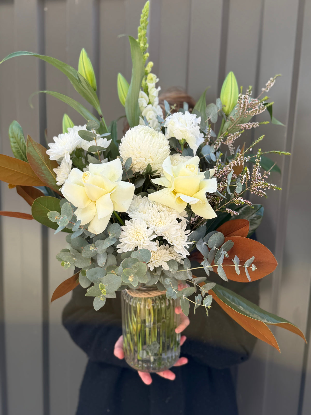 🤍 Soft Ivory Garden vase