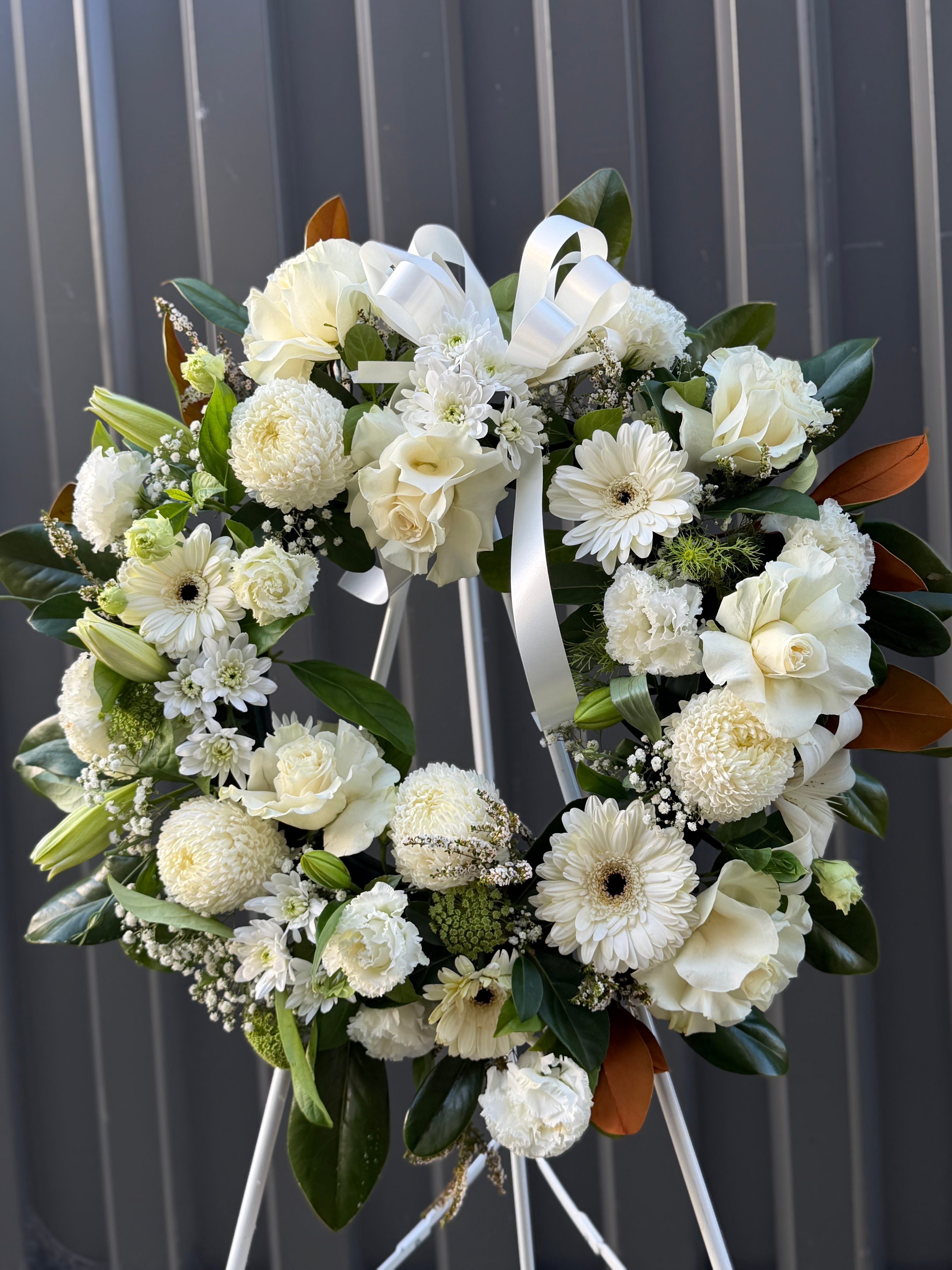 Round Funeral Wreath