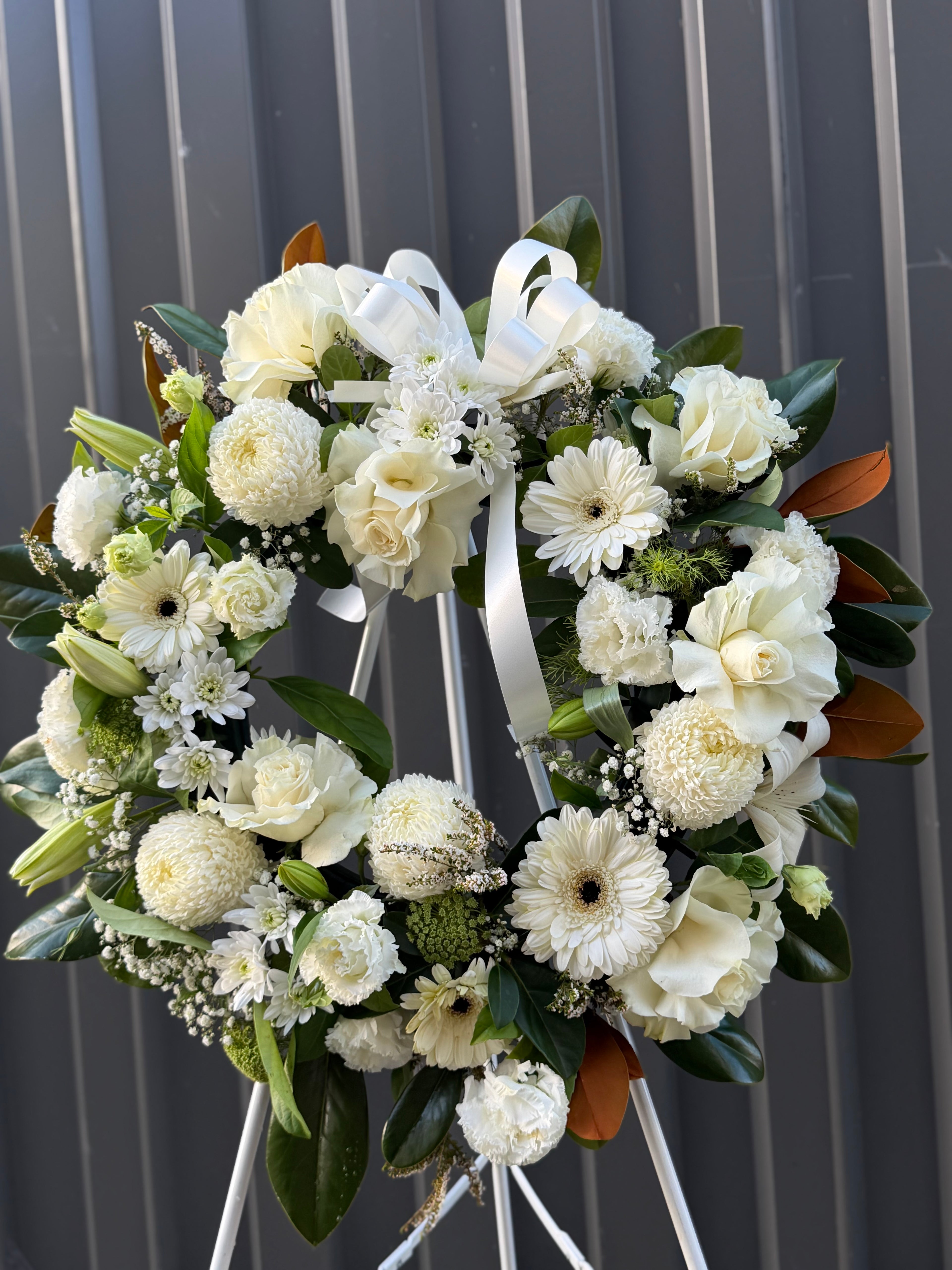 Round Funeral Wreath
