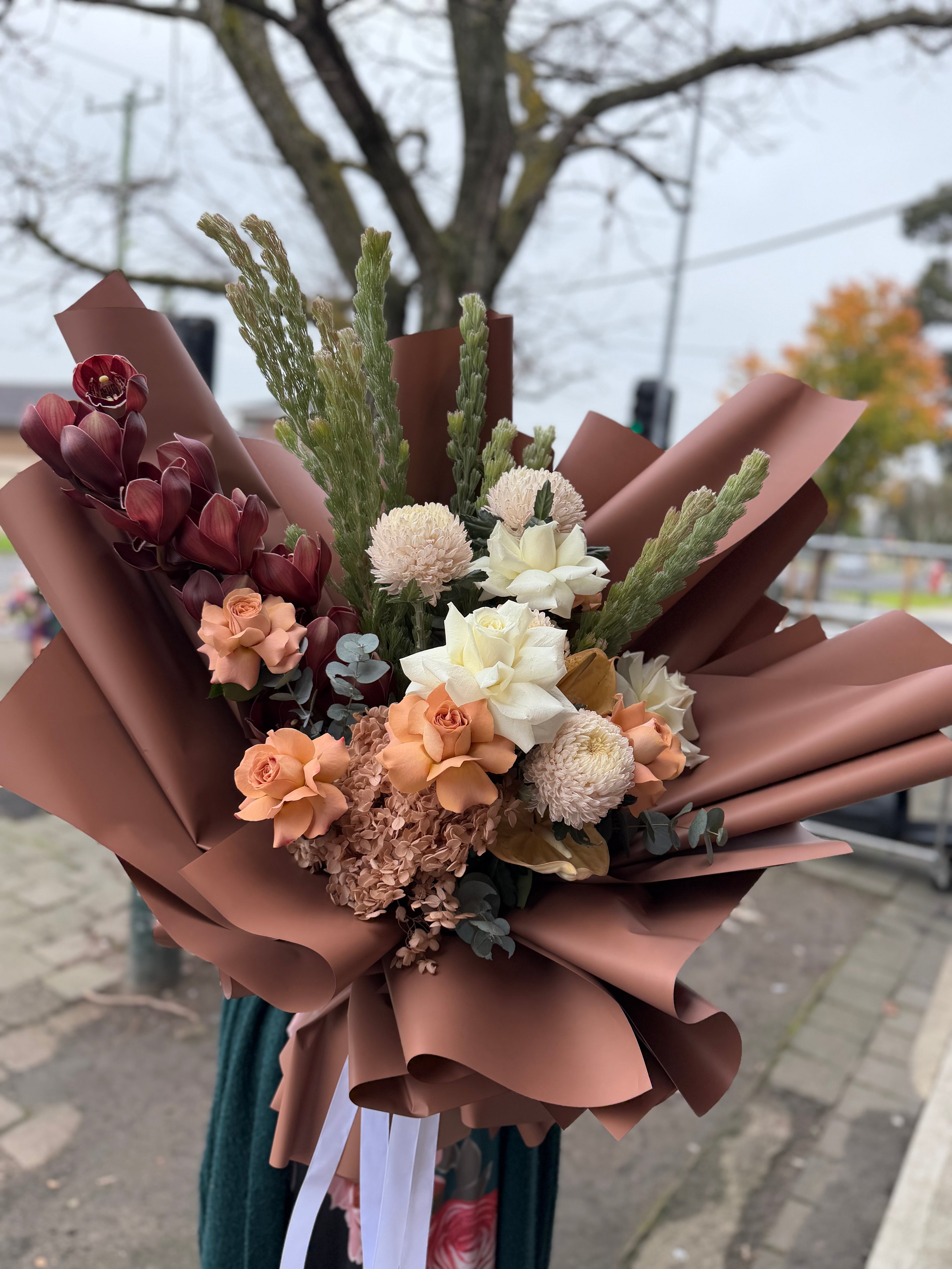 Luxe brown  Bouquet