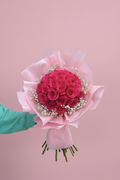 Baby’s breath & Roses