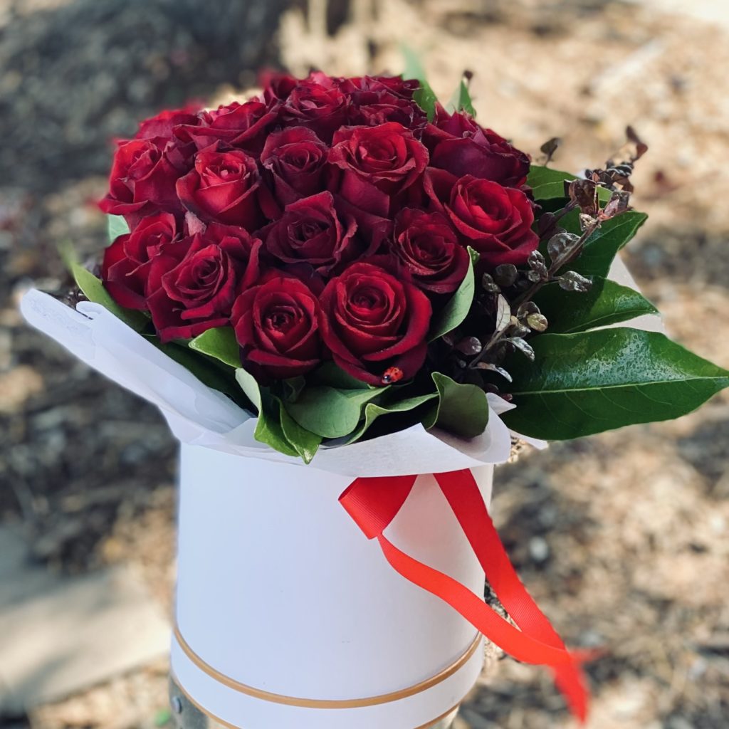 Hat Box Roses Floral Affairs flowers delivered to Braybrook